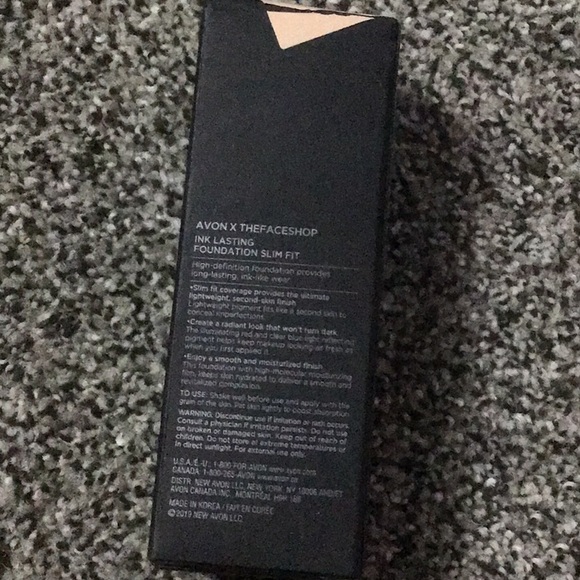 NWT Avon ink lasting foundation in neutral sand - Picture 3 of 7